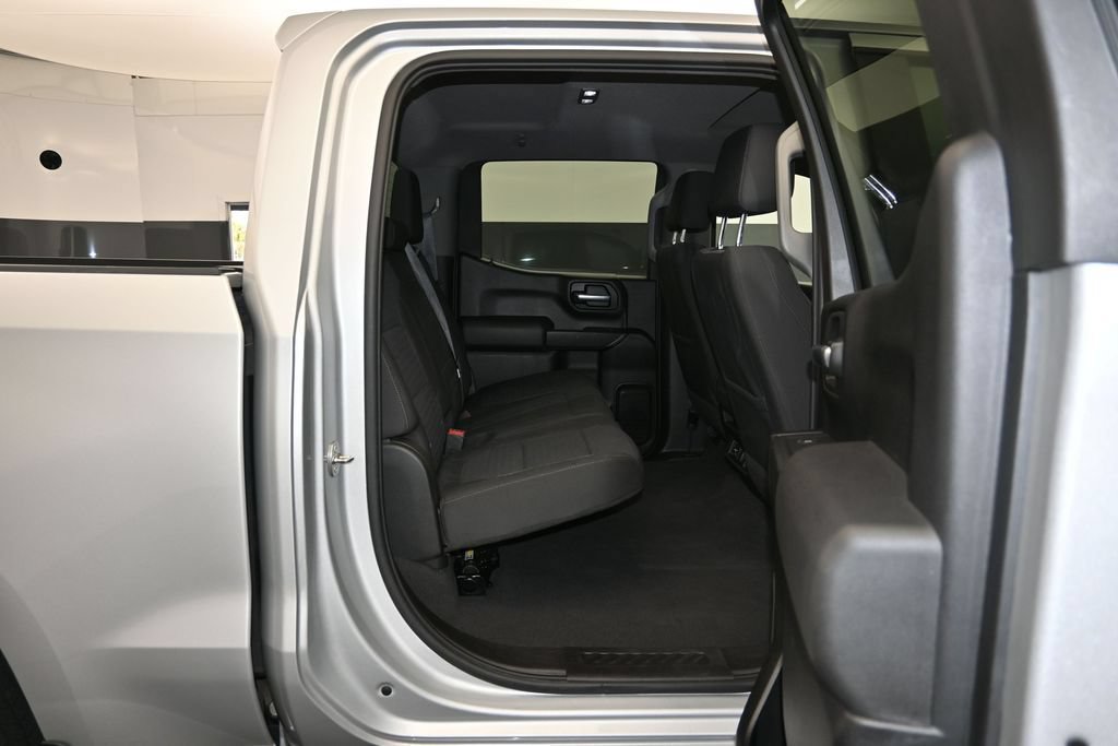 Used 2021 Chevrolet Silverado 1500 LT AWD/4WD image 25