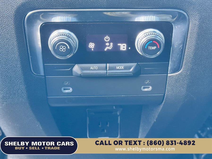 Used 2023 GMC Yukon SLT image 22