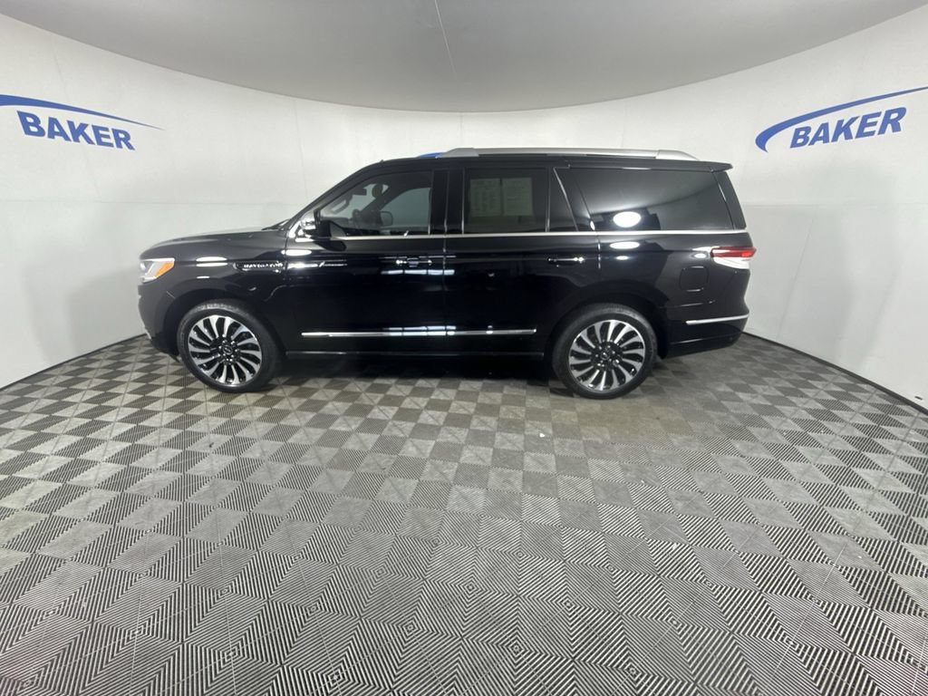 Used 2022 Lincoln Navigator Black Label AWD/4WD image 6