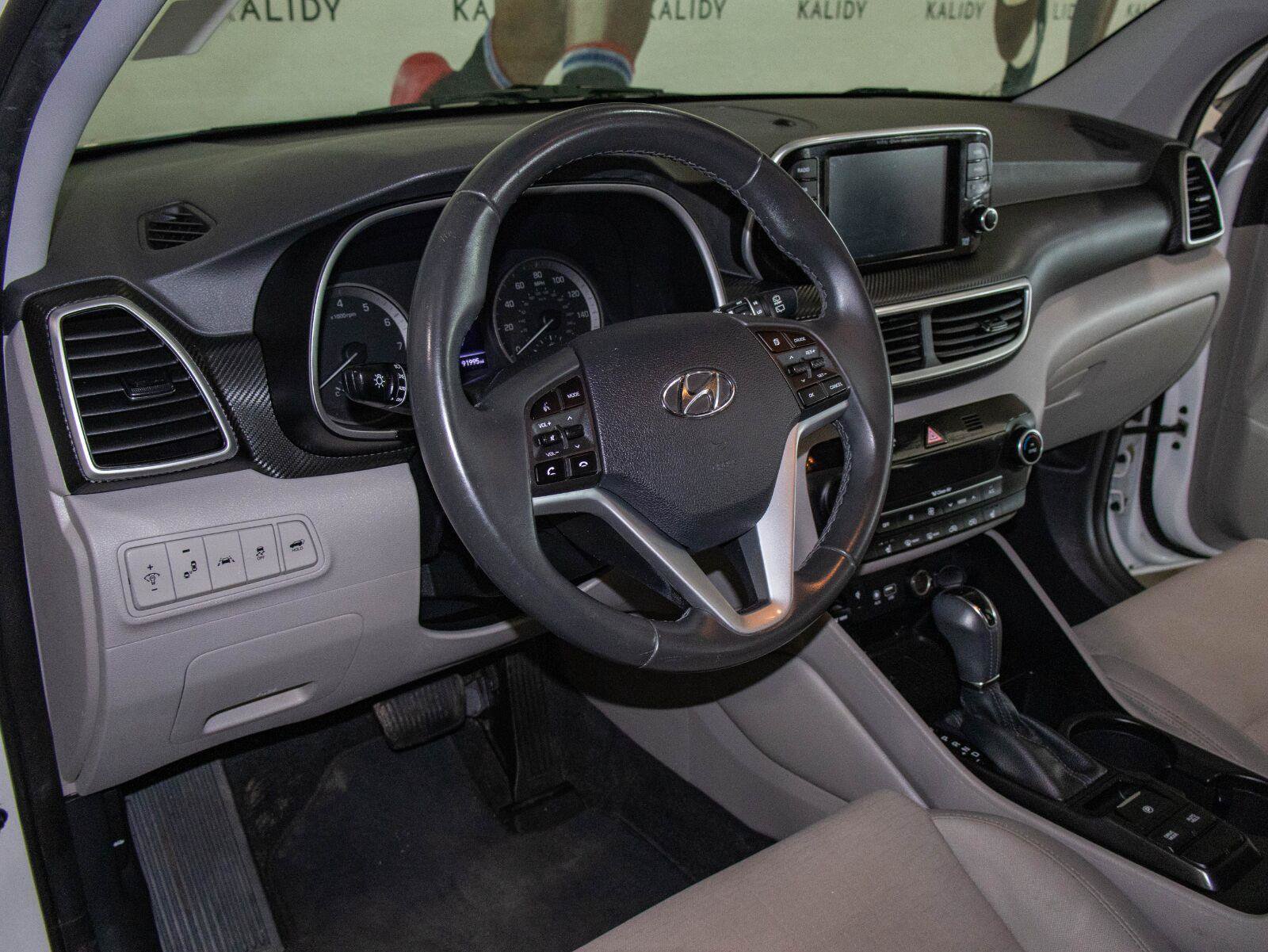 Used 2021 Hyundai Tucson Sport FWD image 5