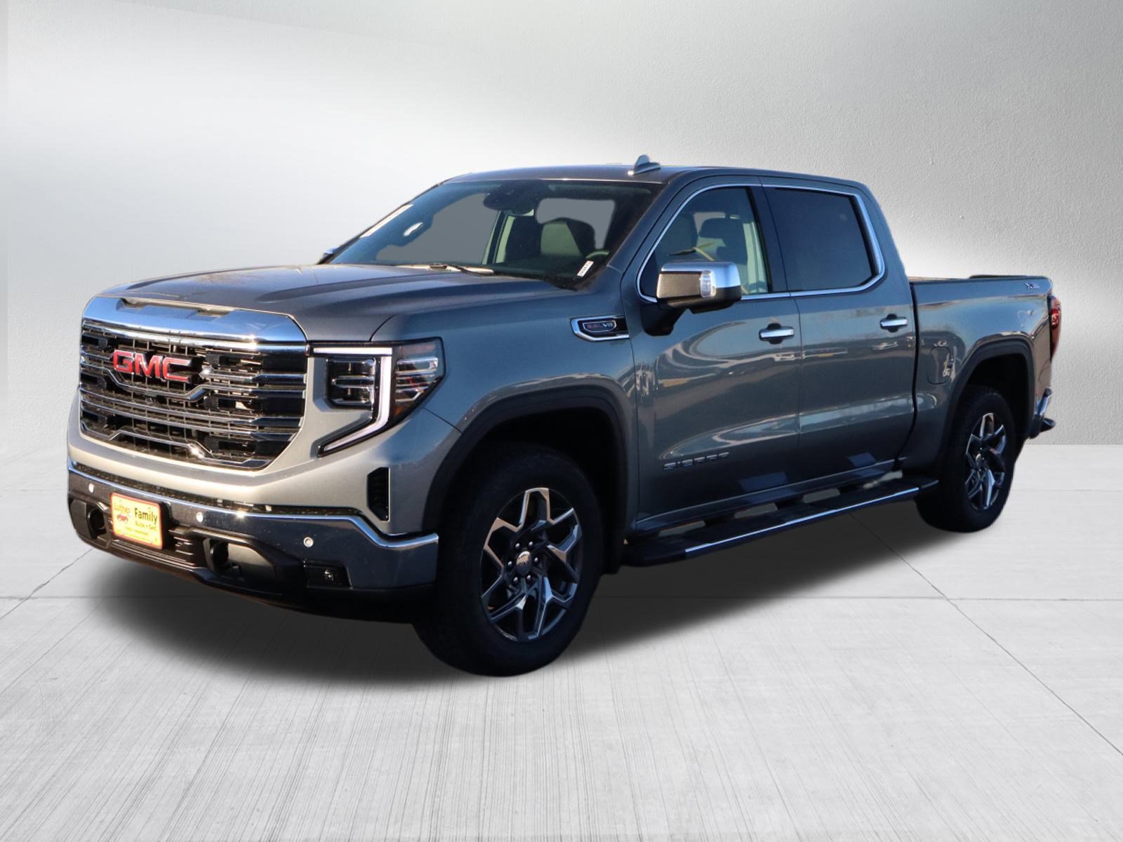 New 2026 GMC Sierra 1500 SLT w/ SLT Premium Plus Package image 3