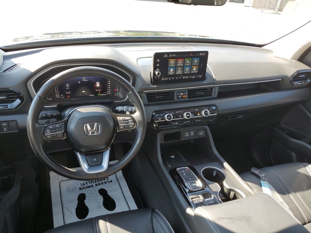Used 2023 Honda Pilot Elite image 38