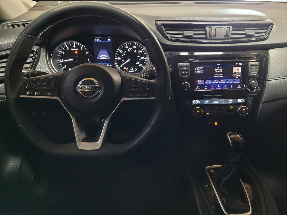 Used 2018 Nissan Rogue SV w/ Premium Package FWD image 22