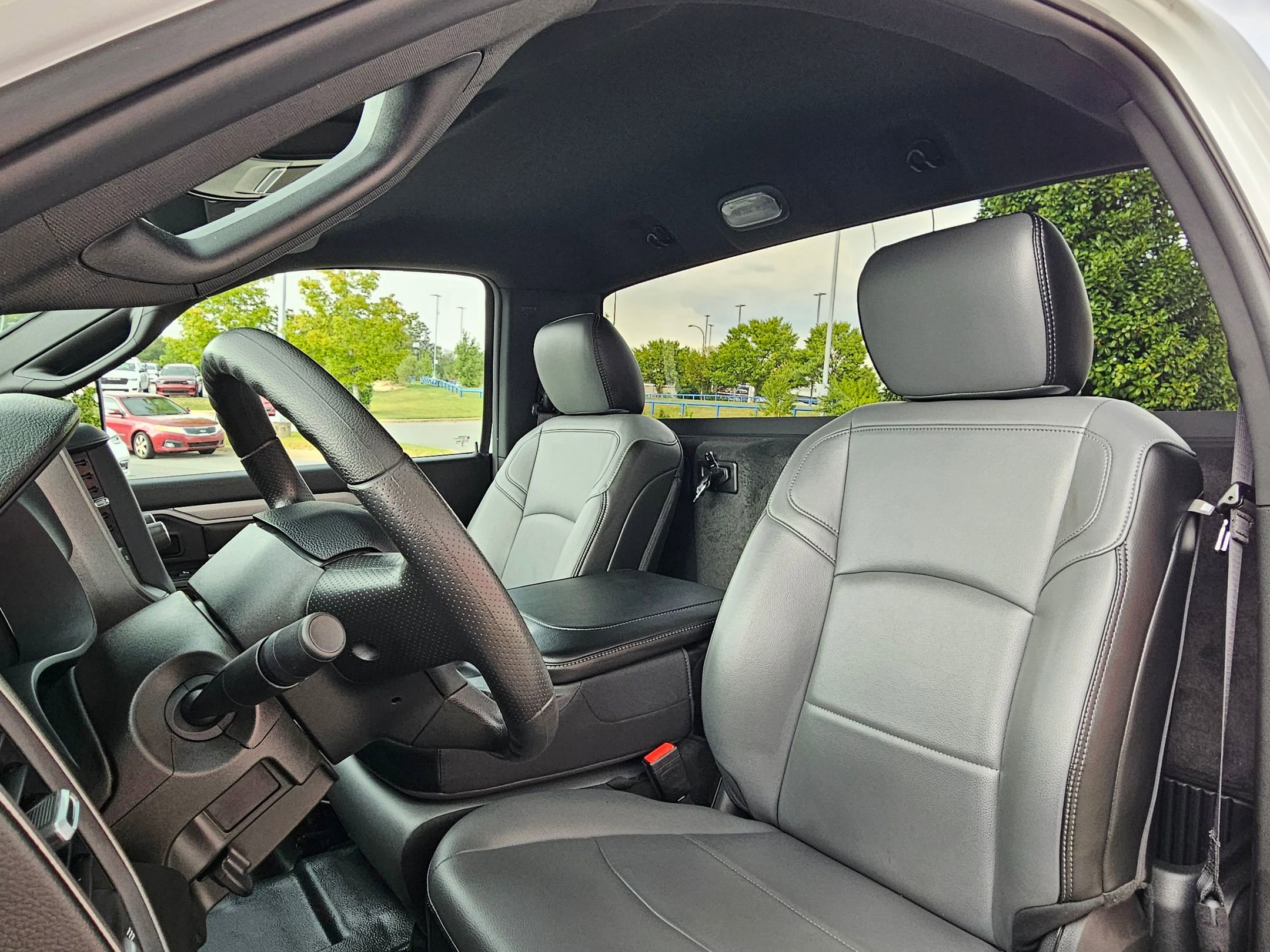 Used 2024 RAM 2500 Tradesman image 21