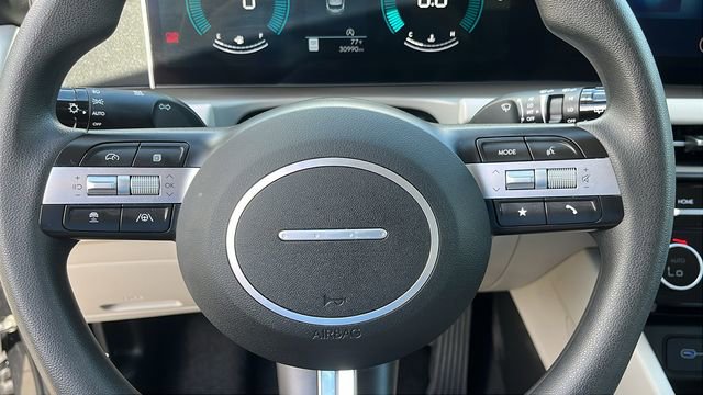 Used 2025 Hyundai Tucson SEL AWD/4WD image 11