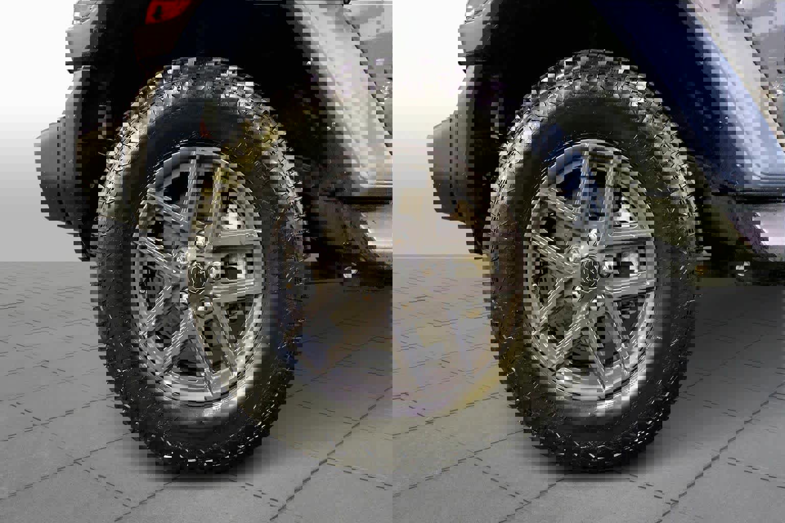 Used 2024 Jeep Wrangler Sport S image 11