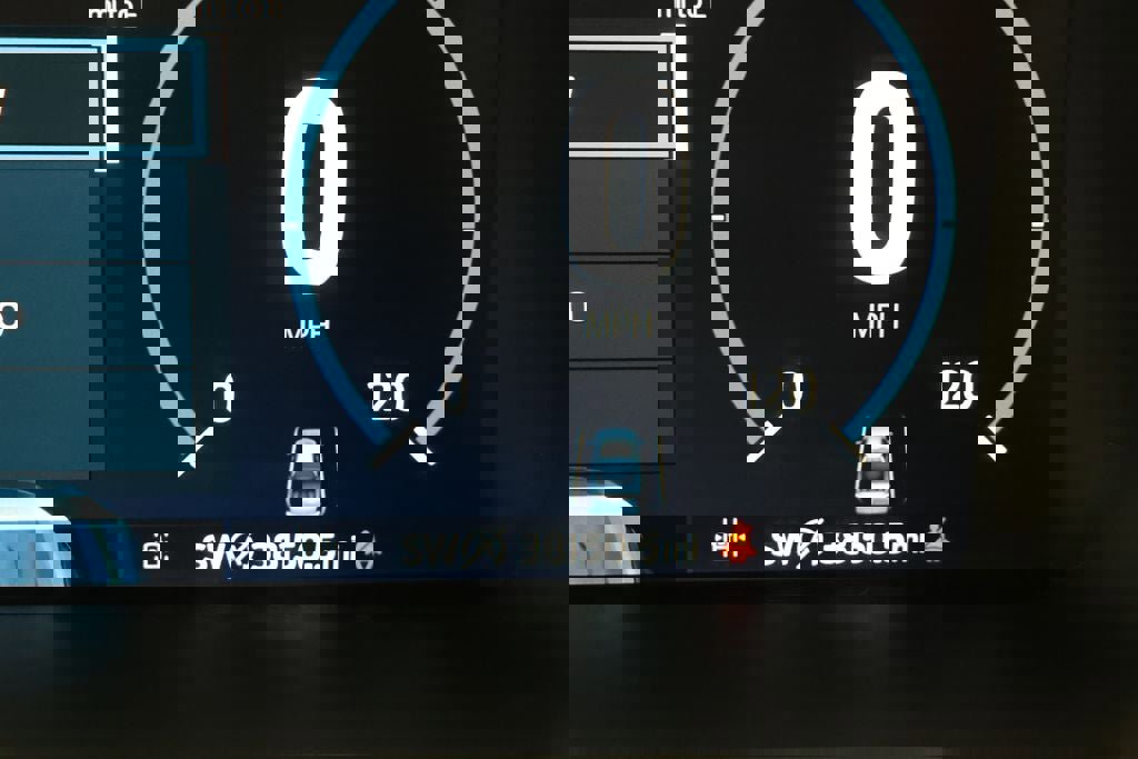 Used 2023 Ford F150 Lariat w/ Equipment Group 502A High image 22