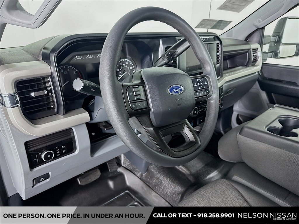 Used 2024 Ford F250 XL w/ XL Off-Road Package image 9