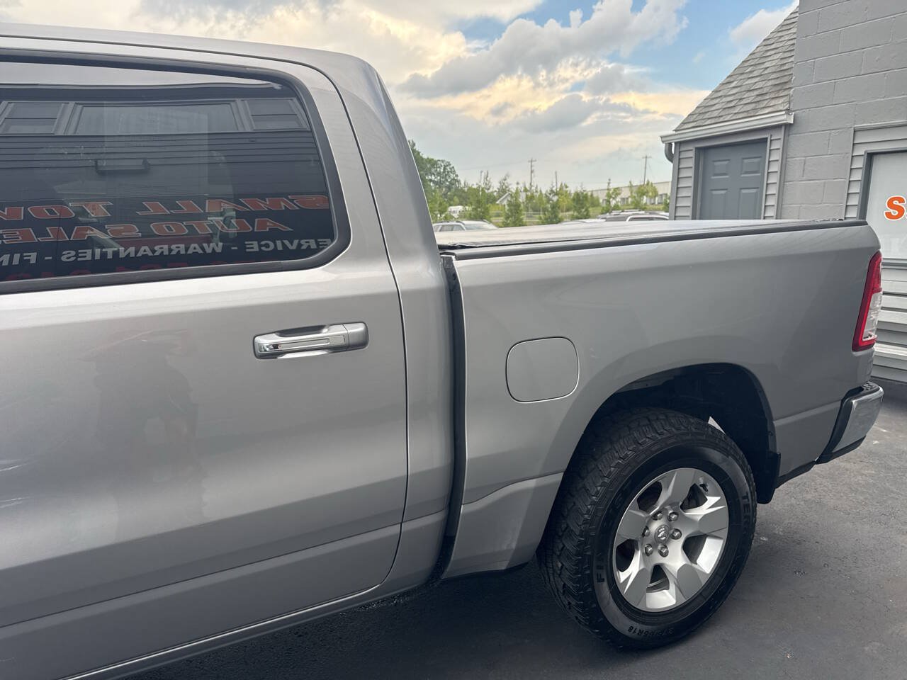 Used 2019 RAM 1500 Big Horn AWD/4WD image 5