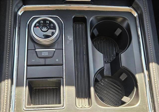 Used 2022 Ford Expedition XLT image 14