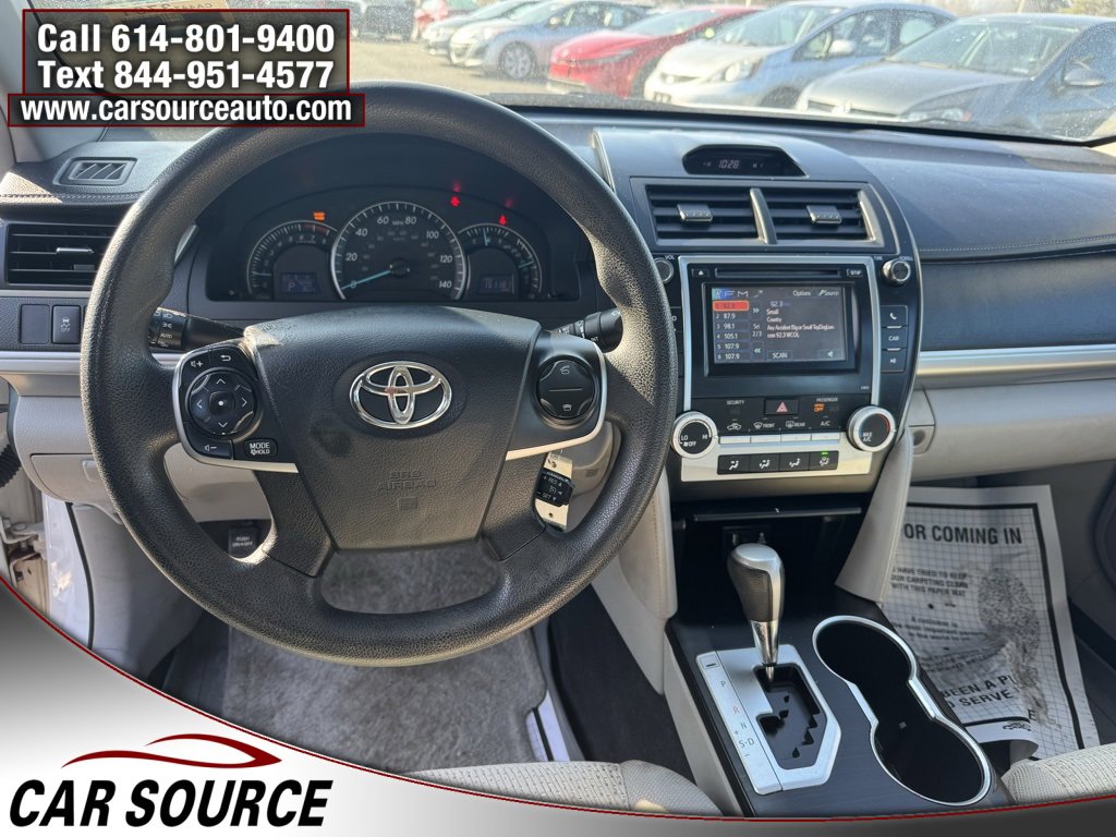 Used 2012 Toyota Camry LE image 8