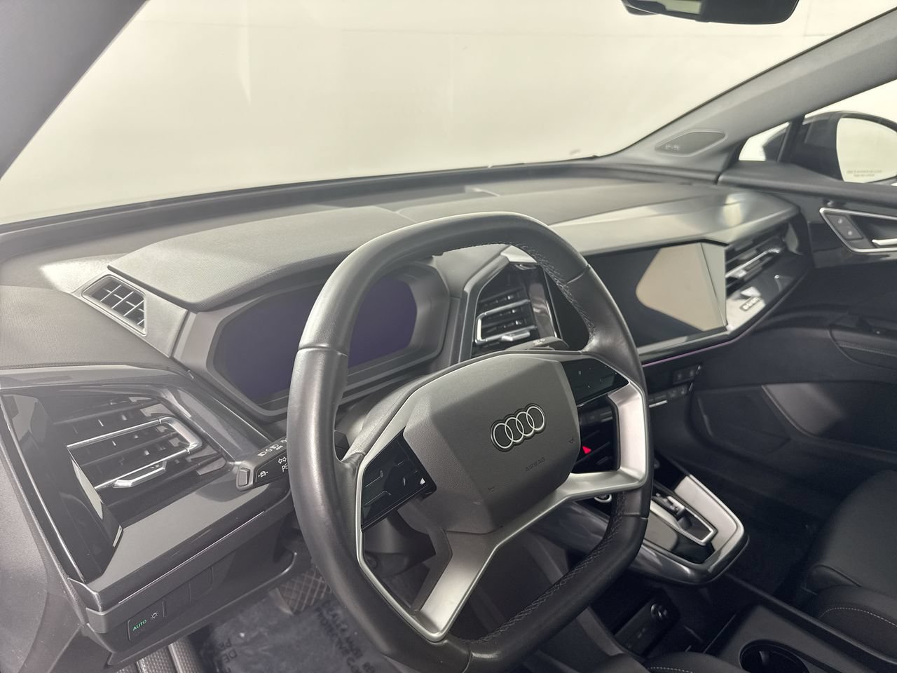 Used 2023 Audi Q4 e-tron Premium Plus w/ Premium Plus AWD/4WD image 23