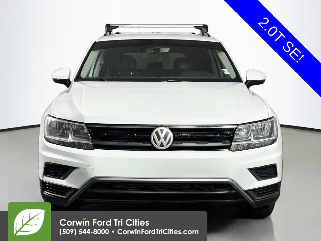 Used 2018 Volkswagen Tiguan SE w/ 3rd Row Seat Package AWD/4WD image 3
