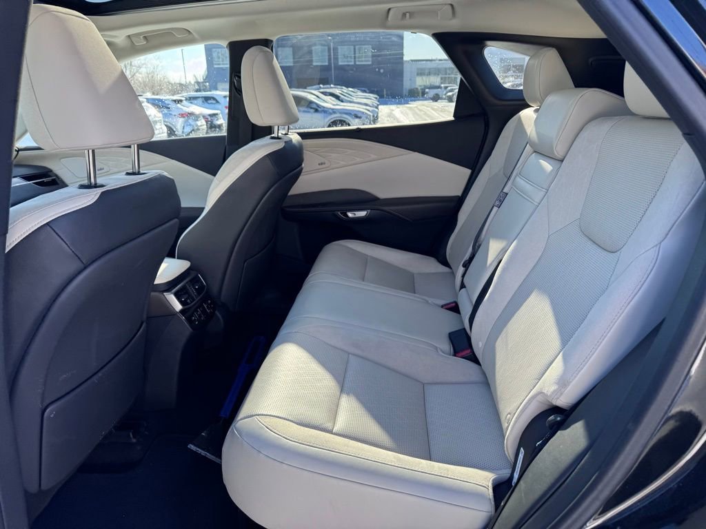Used 2024 Lexus RX 350 image 18