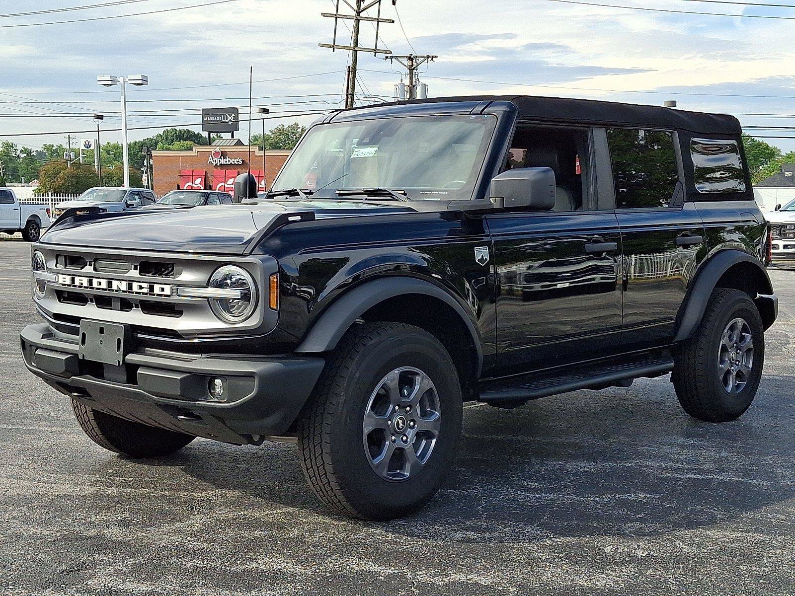 Used 2024 Ford Bronco Big Bend AWD/4WD image 3