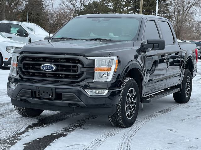 Certified 2022 Ford F150 XLT w/ Equipment Group 301A Mid image 46