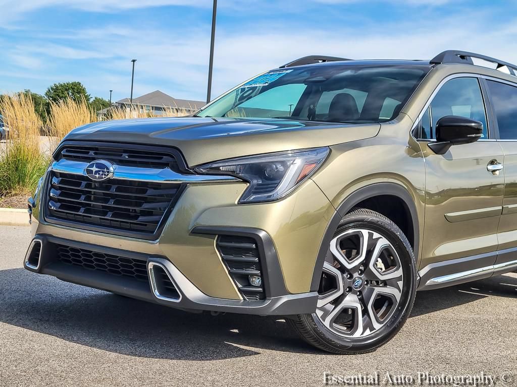 Used 2024 Subaru Ascent Touring AWD/4WD image 2