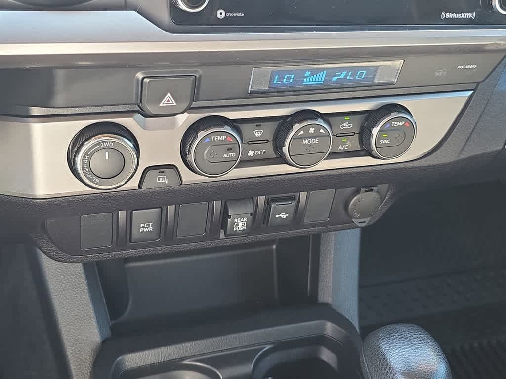 Used 2022 Toyota Tacoma SR5 AWD/4WD image 24