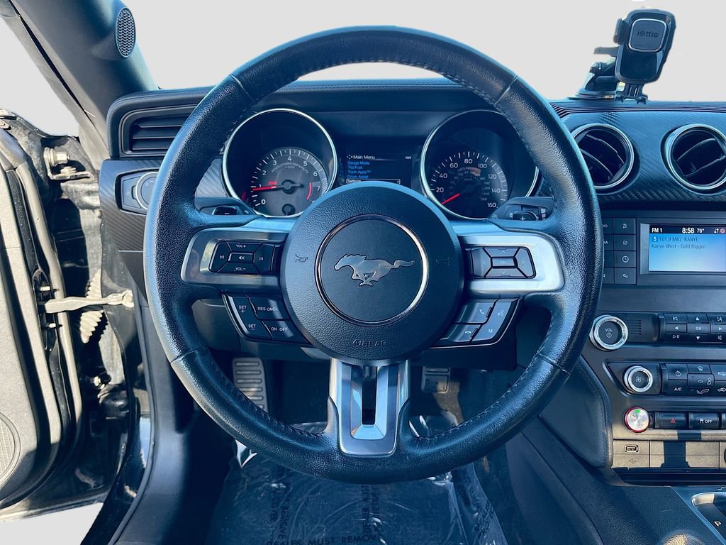 Used 2020 Ford Mustang Coupe image 11