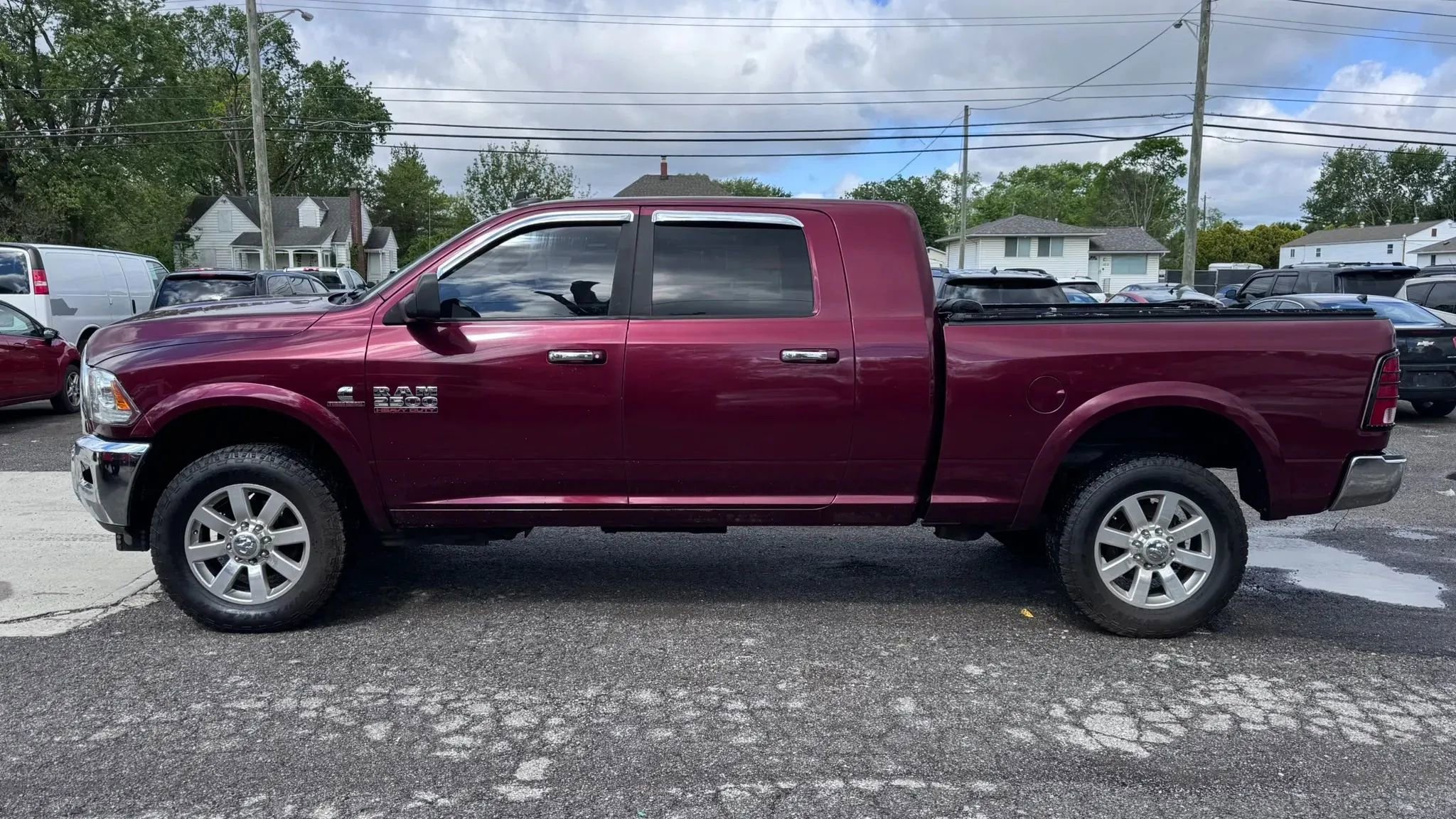 Used 2016 RAM 2500 Laramie AWD/4WD image 2