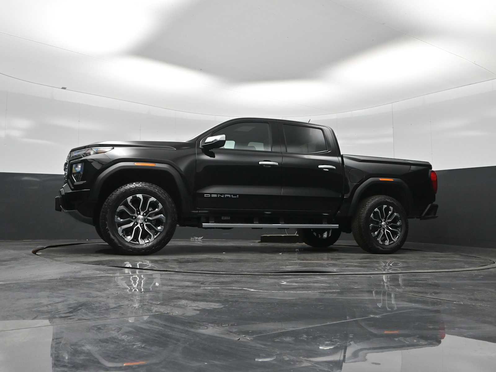 New 2026 GMC Canyon Denali AWD/4WD image 39