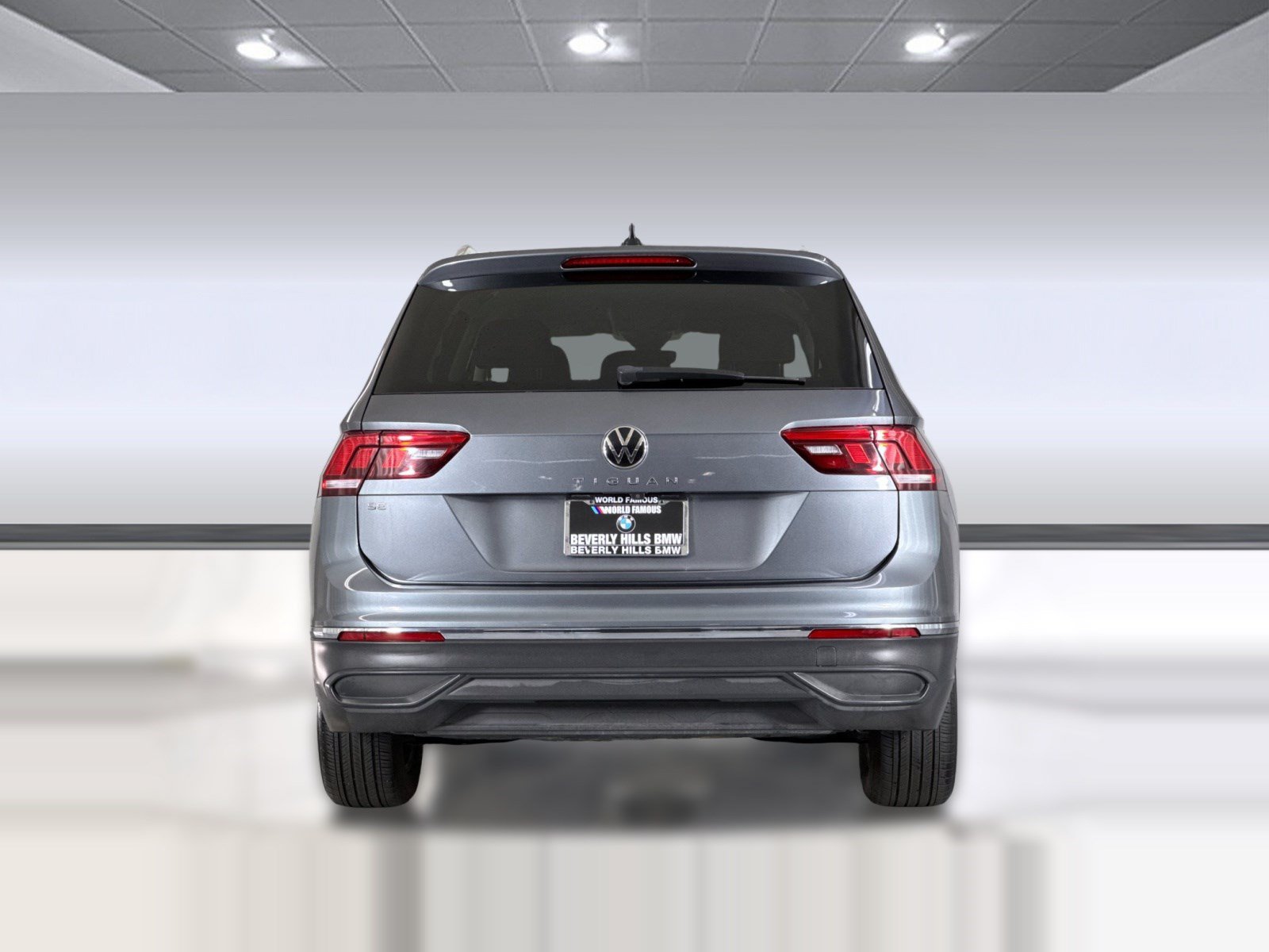 Used 2022 Volkswagen Tiguan SE FWD image 10