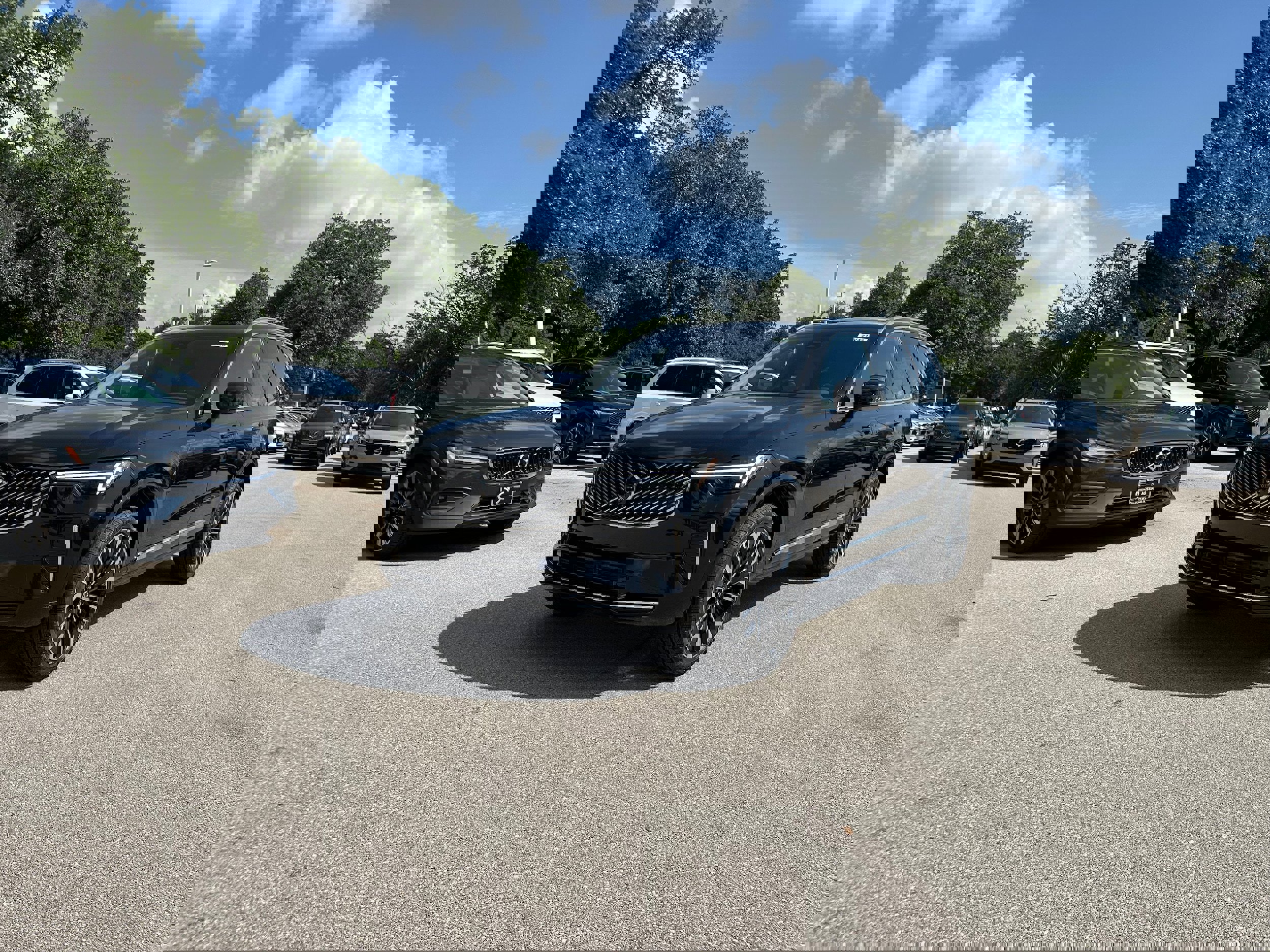 New 2026 Volvo XC90 B5 Plus image 2