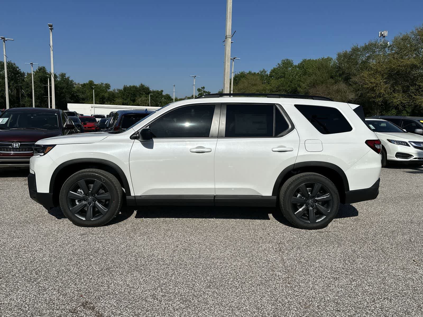 New 2026 Honda Pilot Sport image 4