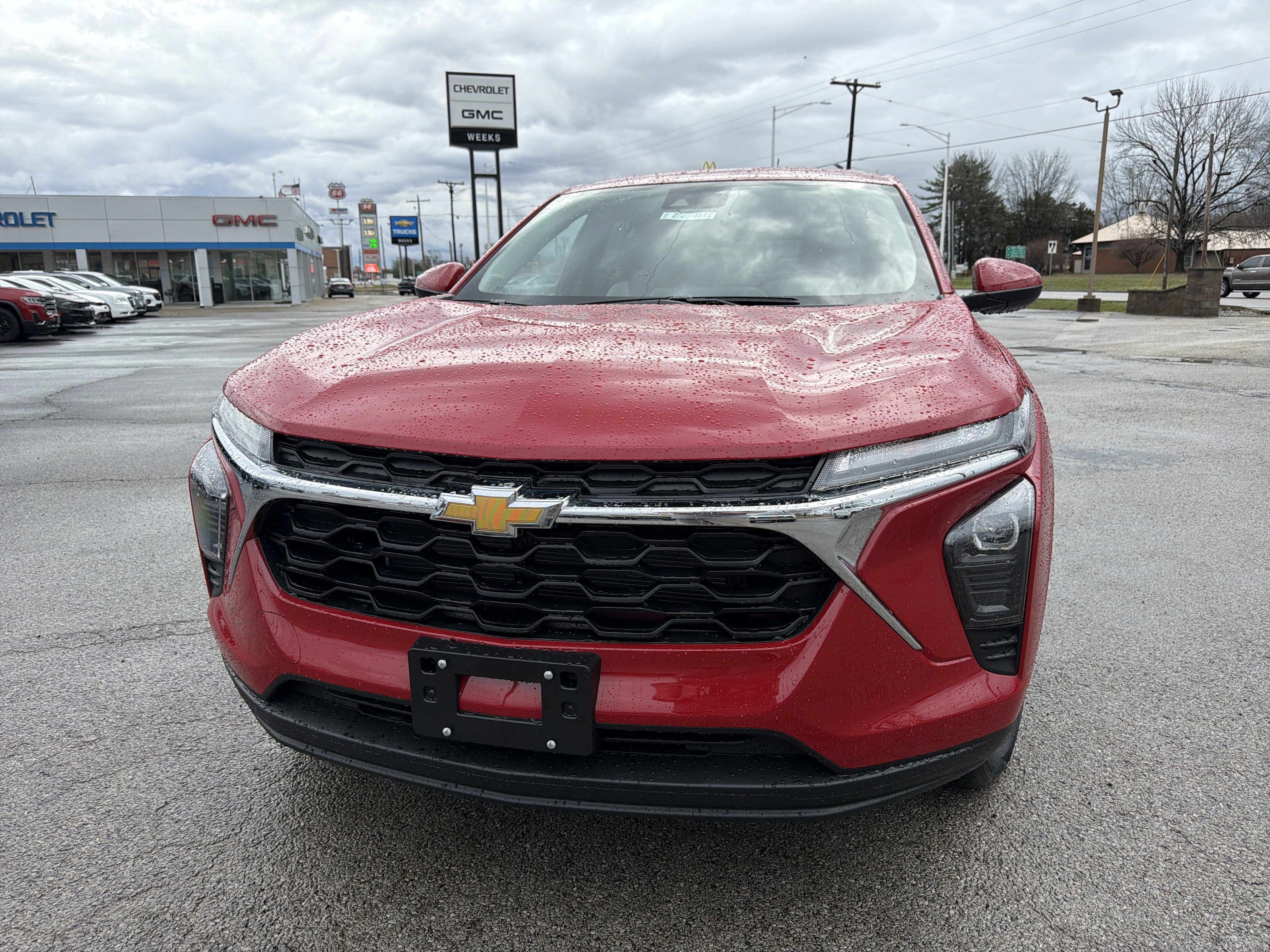 New 2026 Chevrolet Trax LS w/ LS Convenience Package FWD image 2