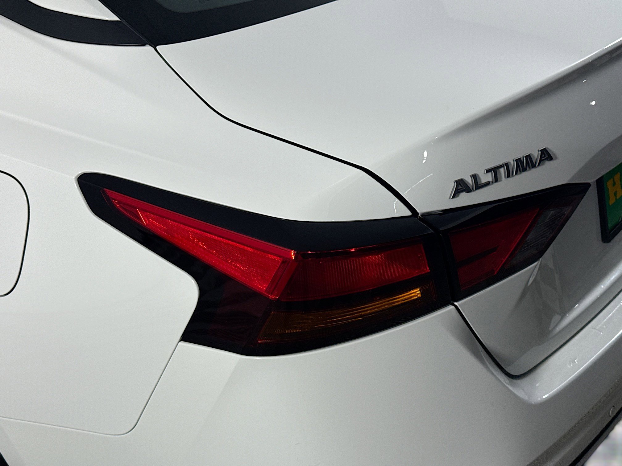 Used 2024 Nissan Altima 2.5 S image 36