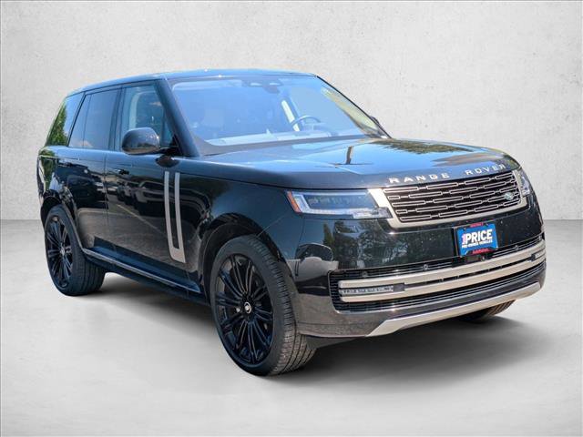 Used 2023 Land Rover Range Rover SE AWD/4WD image 3