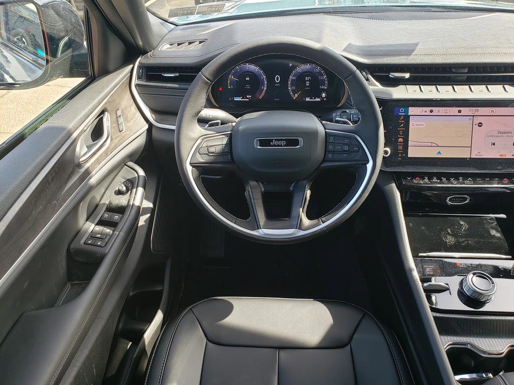 New 2026 Jeep Grand Cherokee Limited image 14