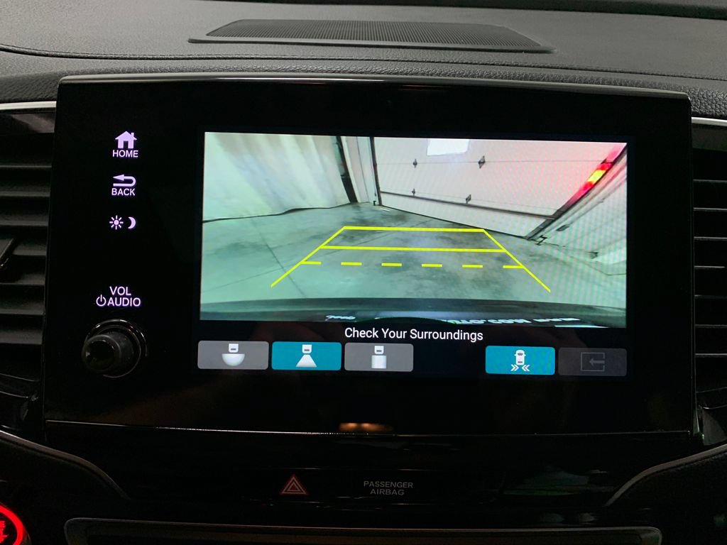 Used 2022 Honda Pilot Touring image 7