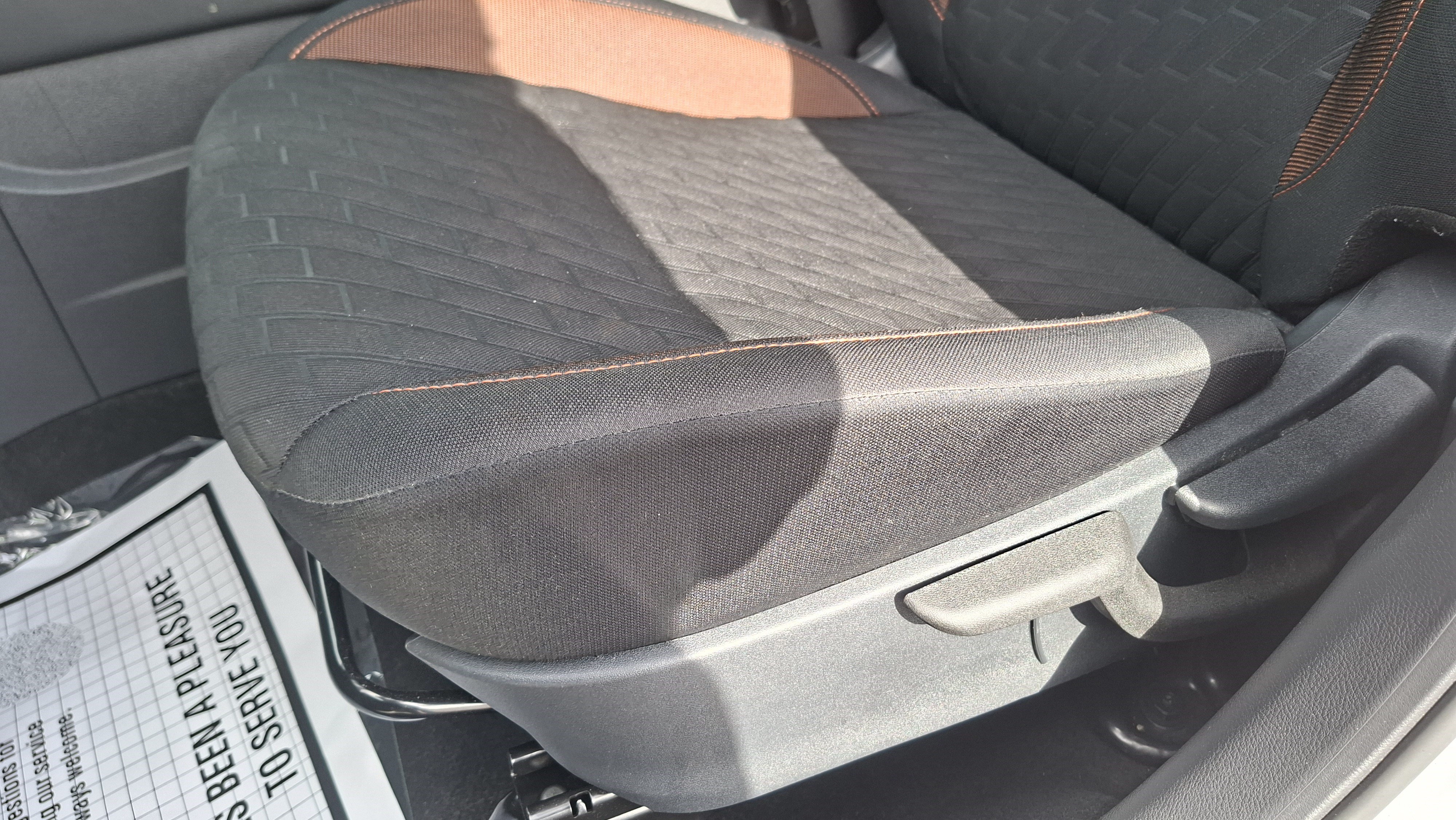 Certified 2024 Nissan Kicks SR FWD image 16