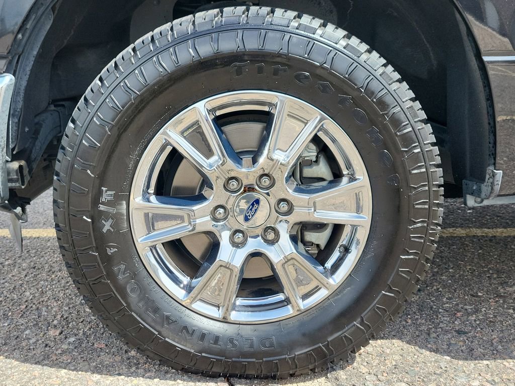 Used 2015 Ford F150 XLT AWD/4WD image 17