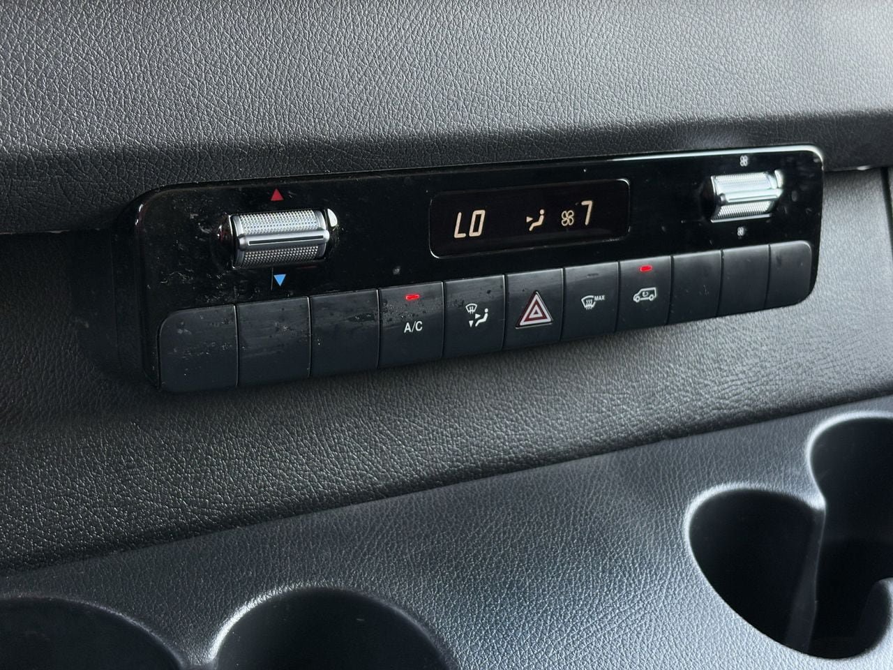 Used 2023 Mercedes-Benz Sprinter 2500 image 19
