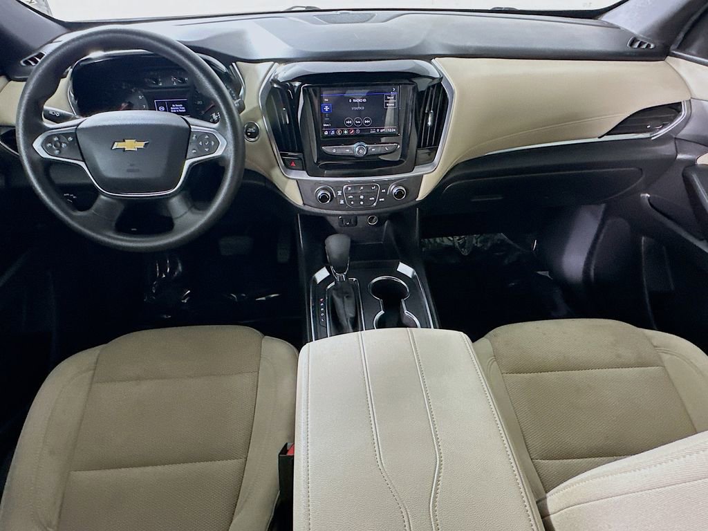Used 2023 Chevrolet Traverse LS w/ Safety Package FWD image 16