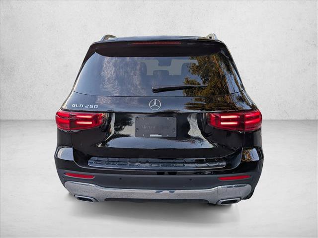 Certified 2025 Mercedes-Benz GLB 250 image 6