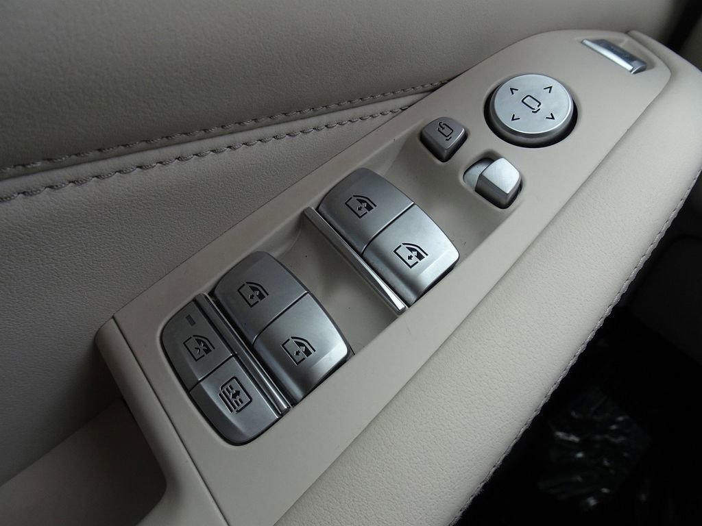 Used 2020 BMW X7 xDrive40i w/ Executive Package AWD/4WD image 24