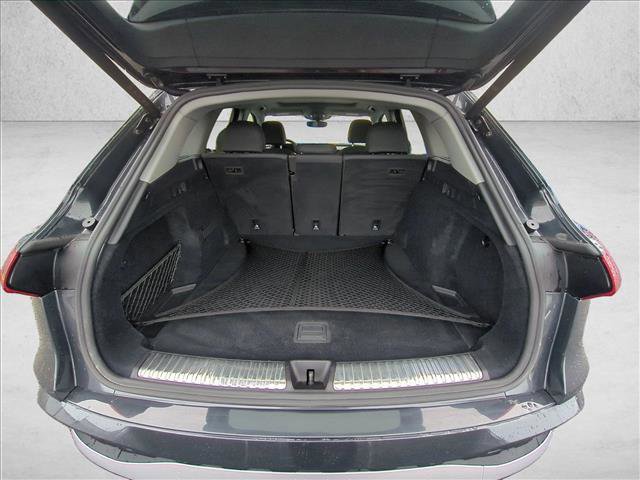 Used 2025 Audi Q5 Premium w/ Convenience Package image 6