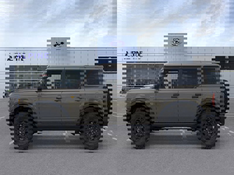 New 2026 Ford Bronco Badlands image 3