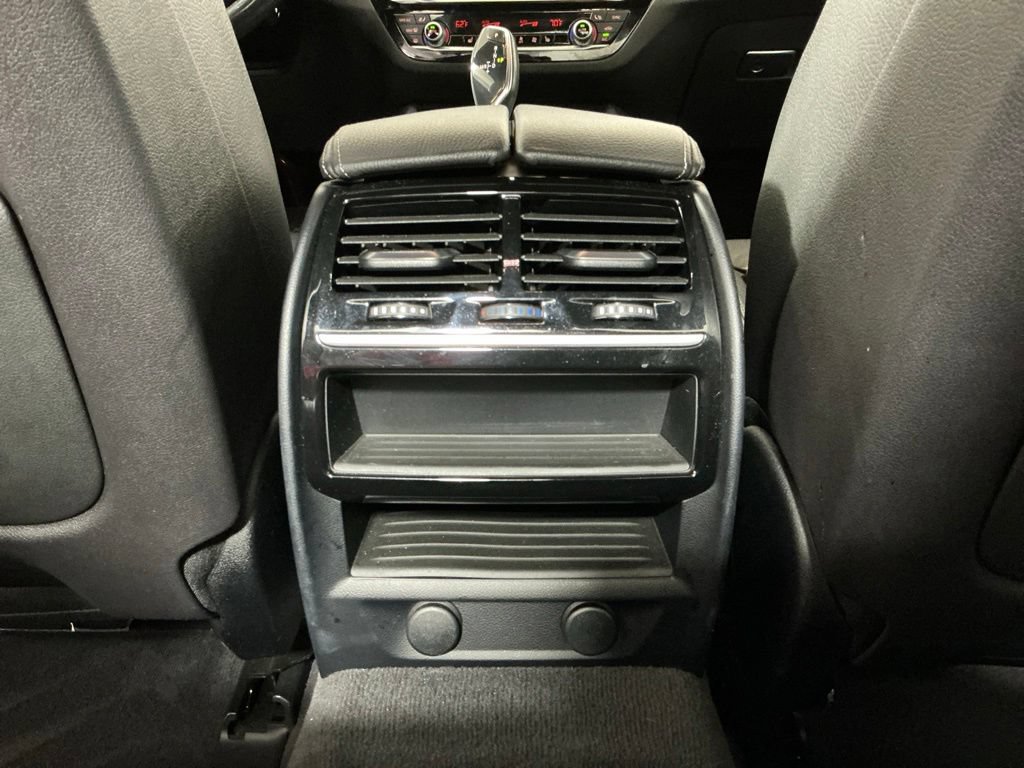 Used 2018 BMW 540i RWD image 27