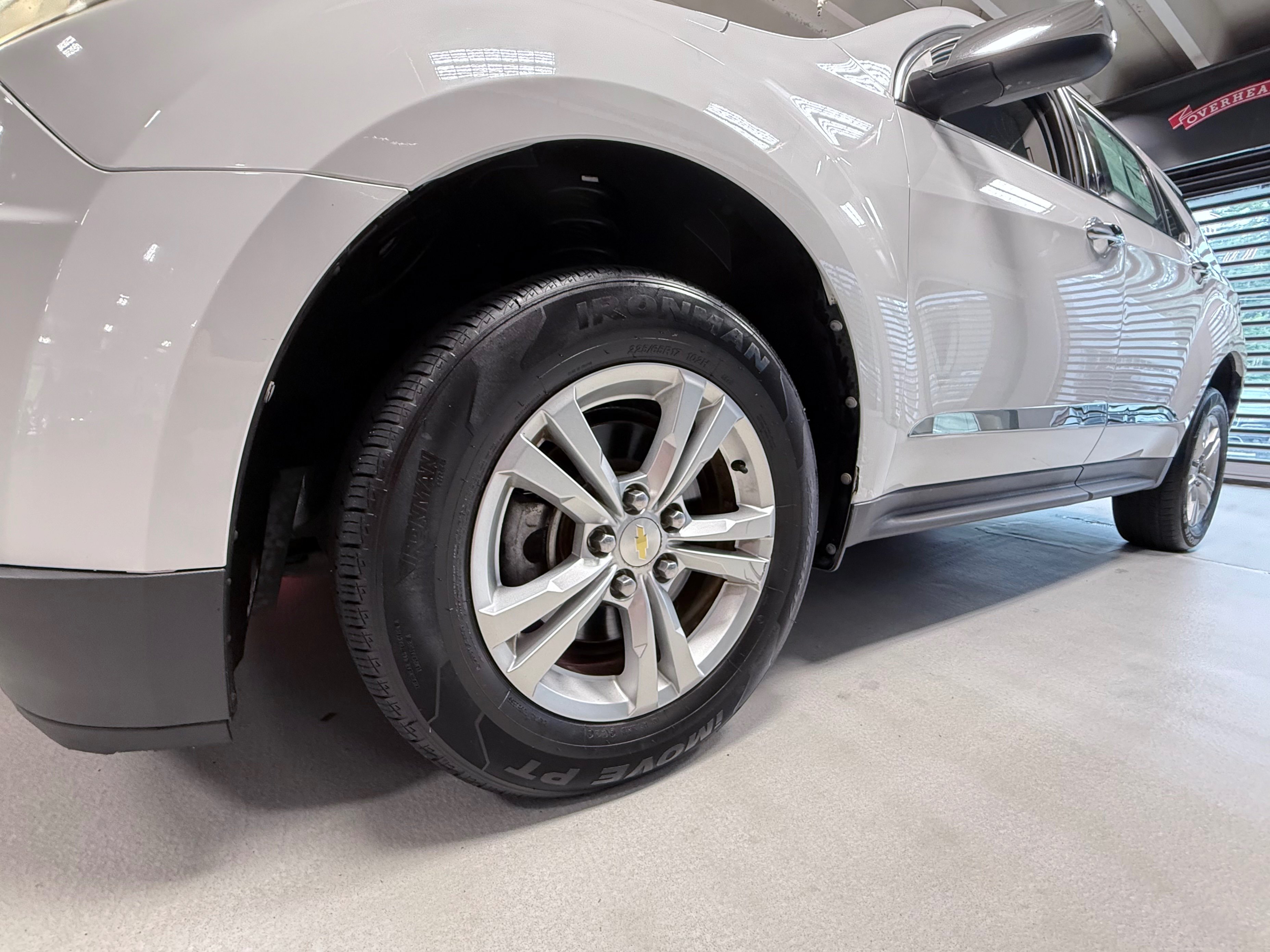 Used 2012 Chevrolet Equinox LS FWD image 16