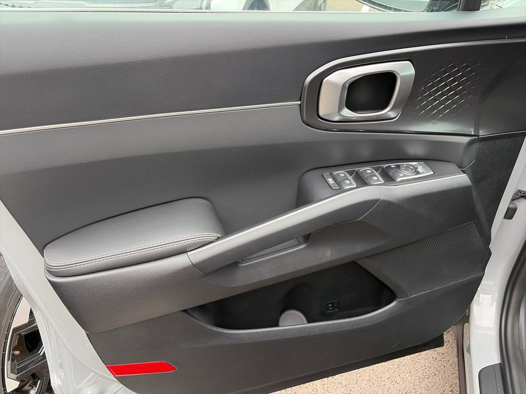 New 2026 Kia Sorento S AWD/4WD image 14