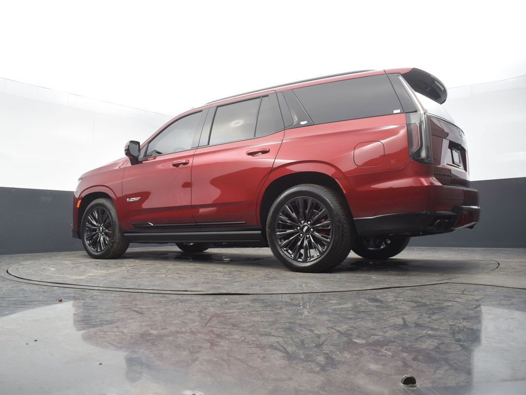 Certified 2023 Cadillac Escalade V w/ LPO, ONYX Package image 50