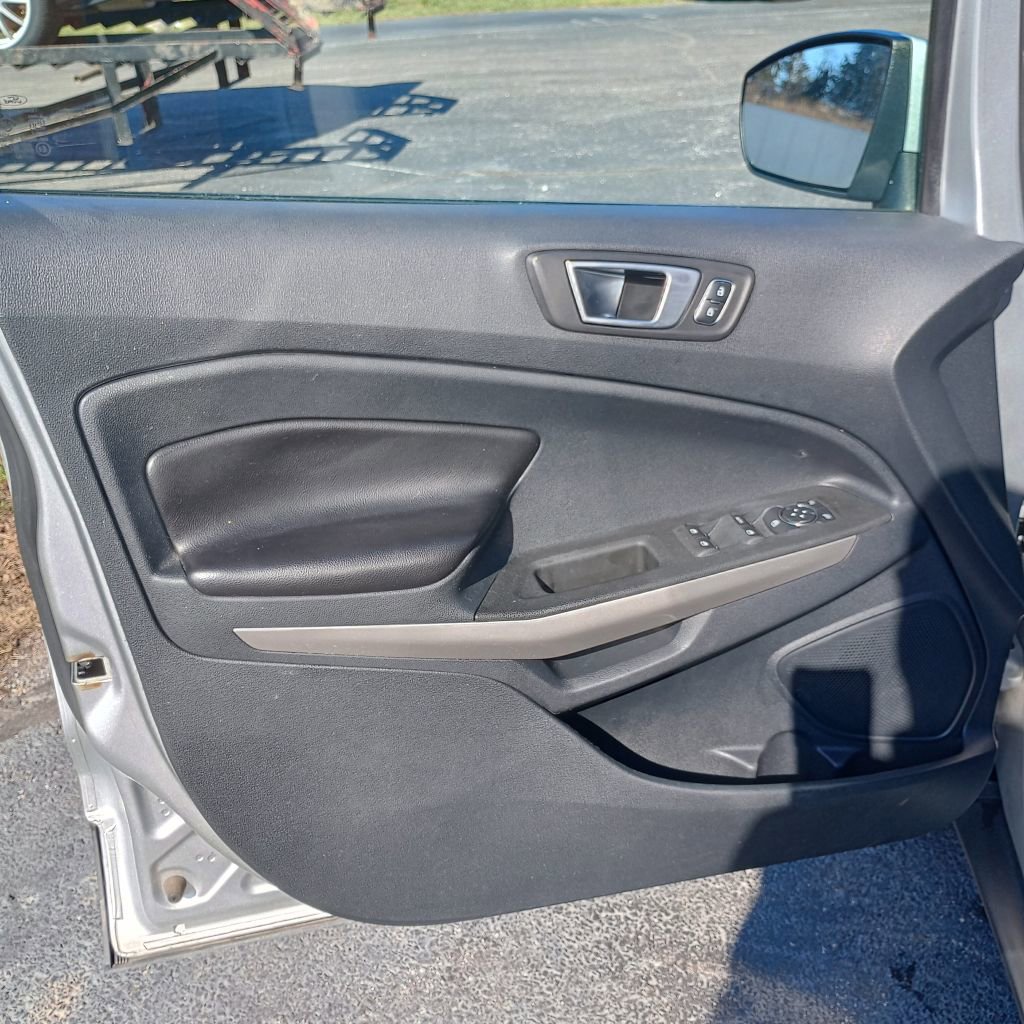 Used 2019 Ford EcoSport Titanium image 11