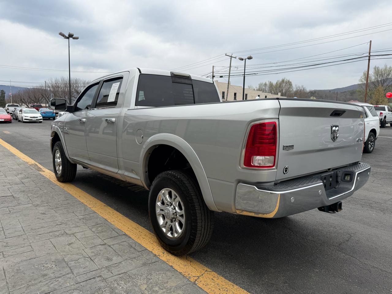 Used 2018 RAM 2500 Laramie image 6