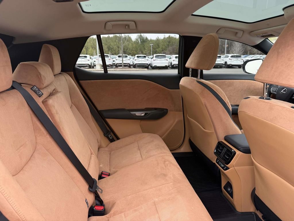 Used 2023 Lexus RZ 450e Premium w/ Accessory Package (Z1) image 15