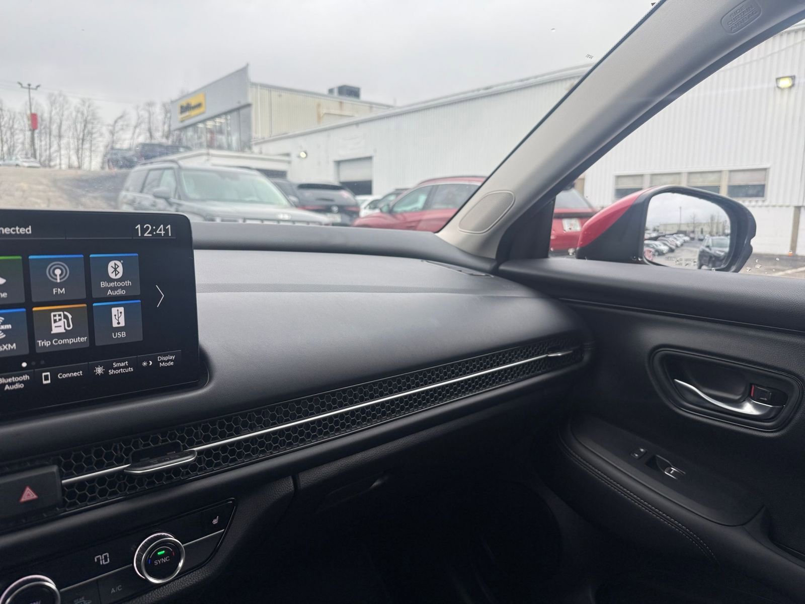 Used 2025 Honda HR-V EX-L image 36