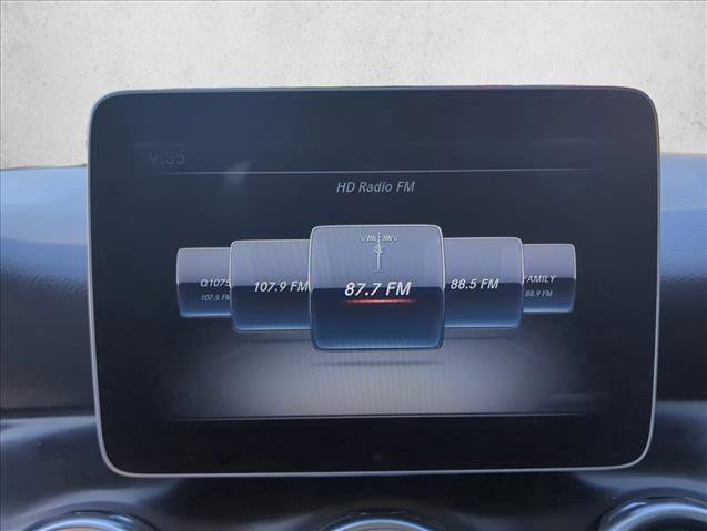 Used 2018 Mercedes-Benz GLA 250 image 12
